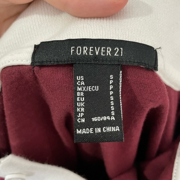 Forever 21 Stripe New York Crop Top Small - Picture 2 of 6